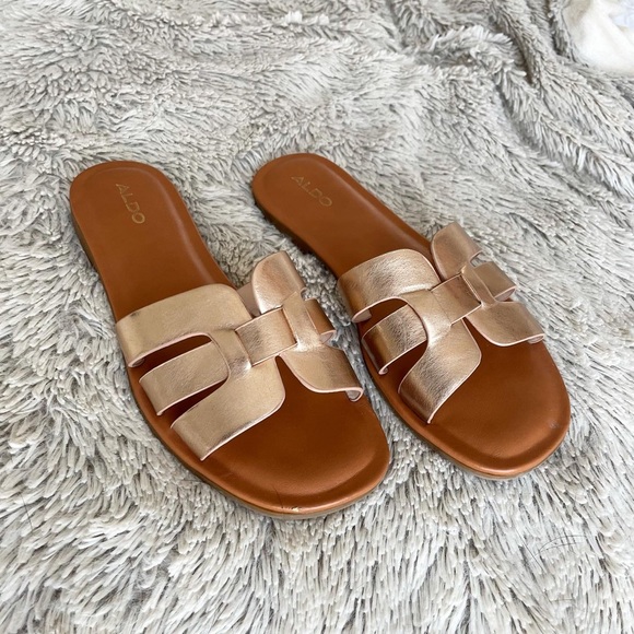 Aldo Rose Gold Slide Sandals - Picture 2 of 4